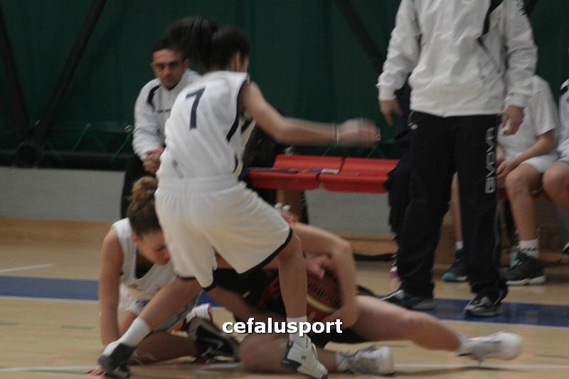 120218 basket 364_tn.jpg